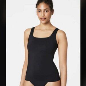 NWT SPANX Supersmooth Essential Tank Top Shapewear Very Black M